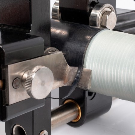 КВТ Инструмент для разделки кабелей из сшитого полиэтилена КСП-90 53983 KVT КВТ Инструмент для разделки кабелей из сшитого полиэтилена КСП-90 53983 KVT