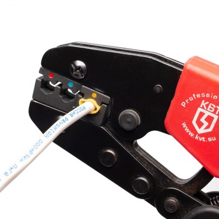 КВТ Универсальный набор для резки, снятия изоляции, опрессовки, и монтажа проводов UNI 79758 KVT КВТ Универсальный набор для резки, снятия изоляции, опрессовки, и монтажа проводов UNI 79758 KVT